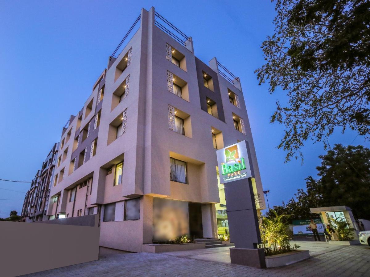 The Basil Park Ξενοδοχείο Bhavnagar Εξωτερικό φωτογραφία